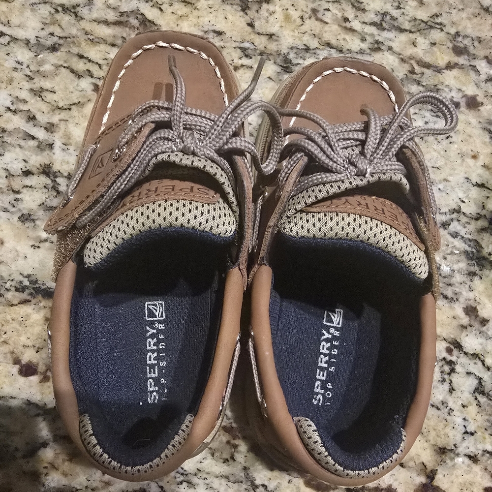 SPerry loafers